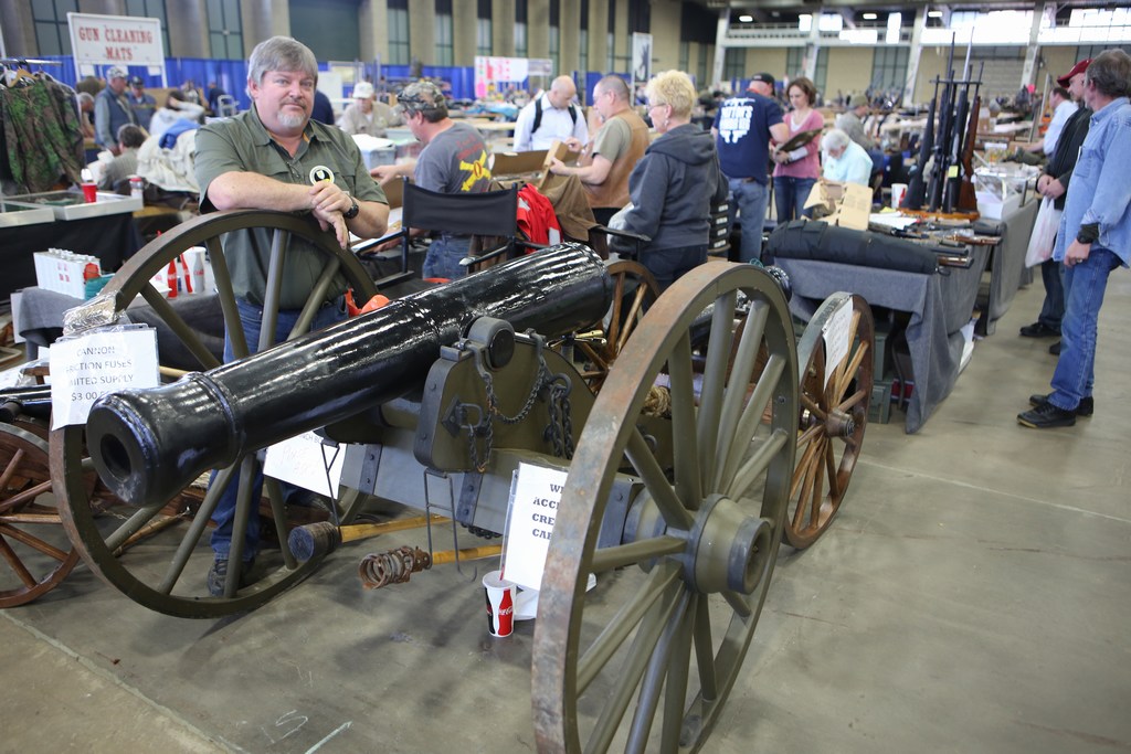 Image 32 of 34  -  181 kB