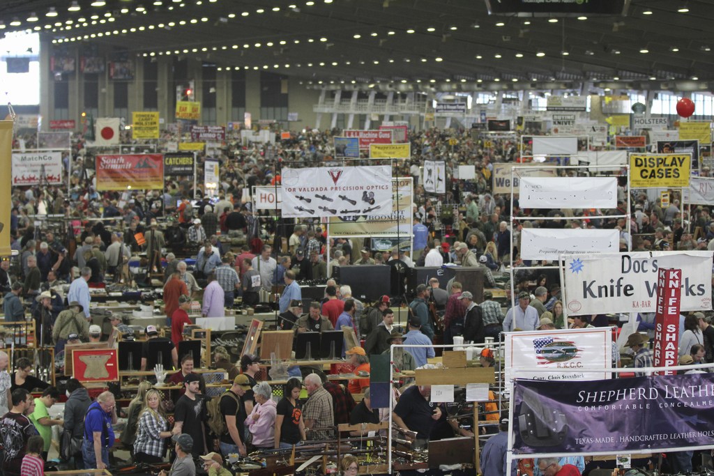 Image 2 of 68  -  219 kB