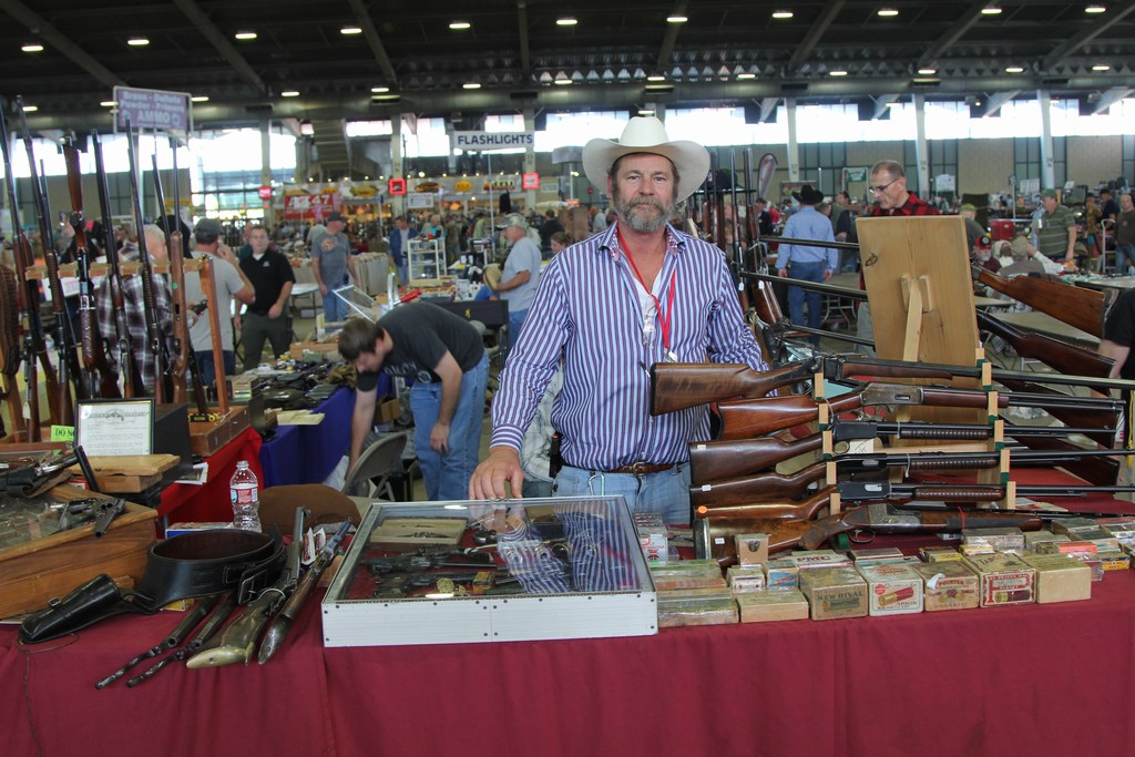 Image 24 of 68  -  195 kB