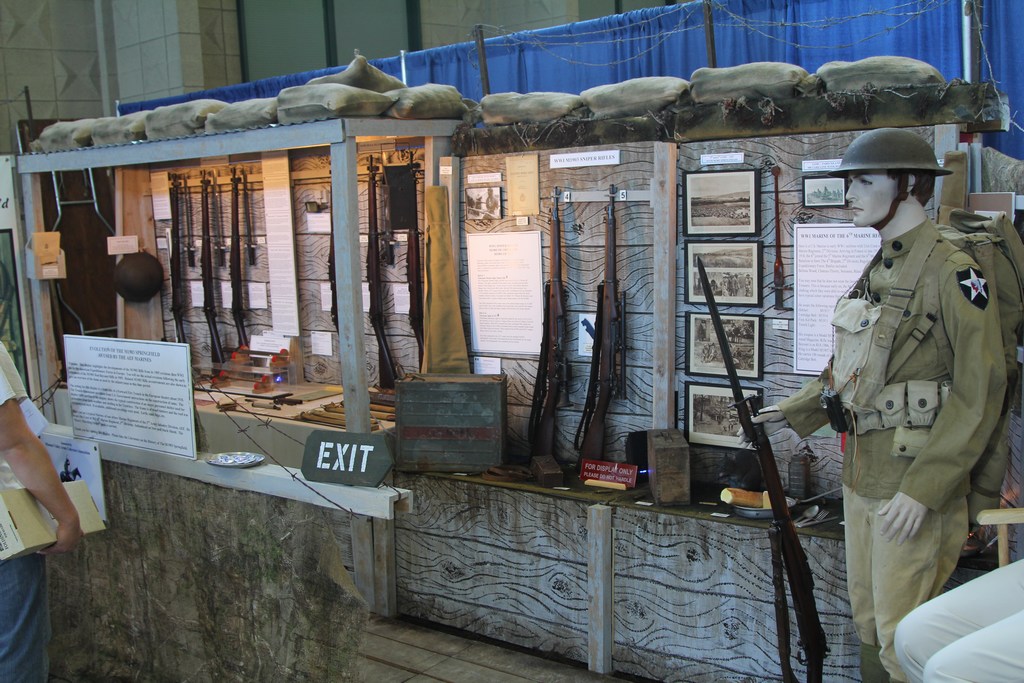 Image 52 of 68  -  207 kB