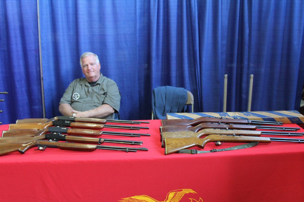 Image 63 of 68  -  125 kB